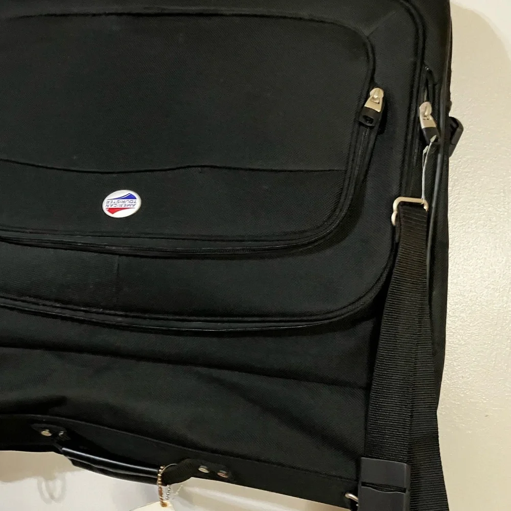 American Tourister Black Travel Bag